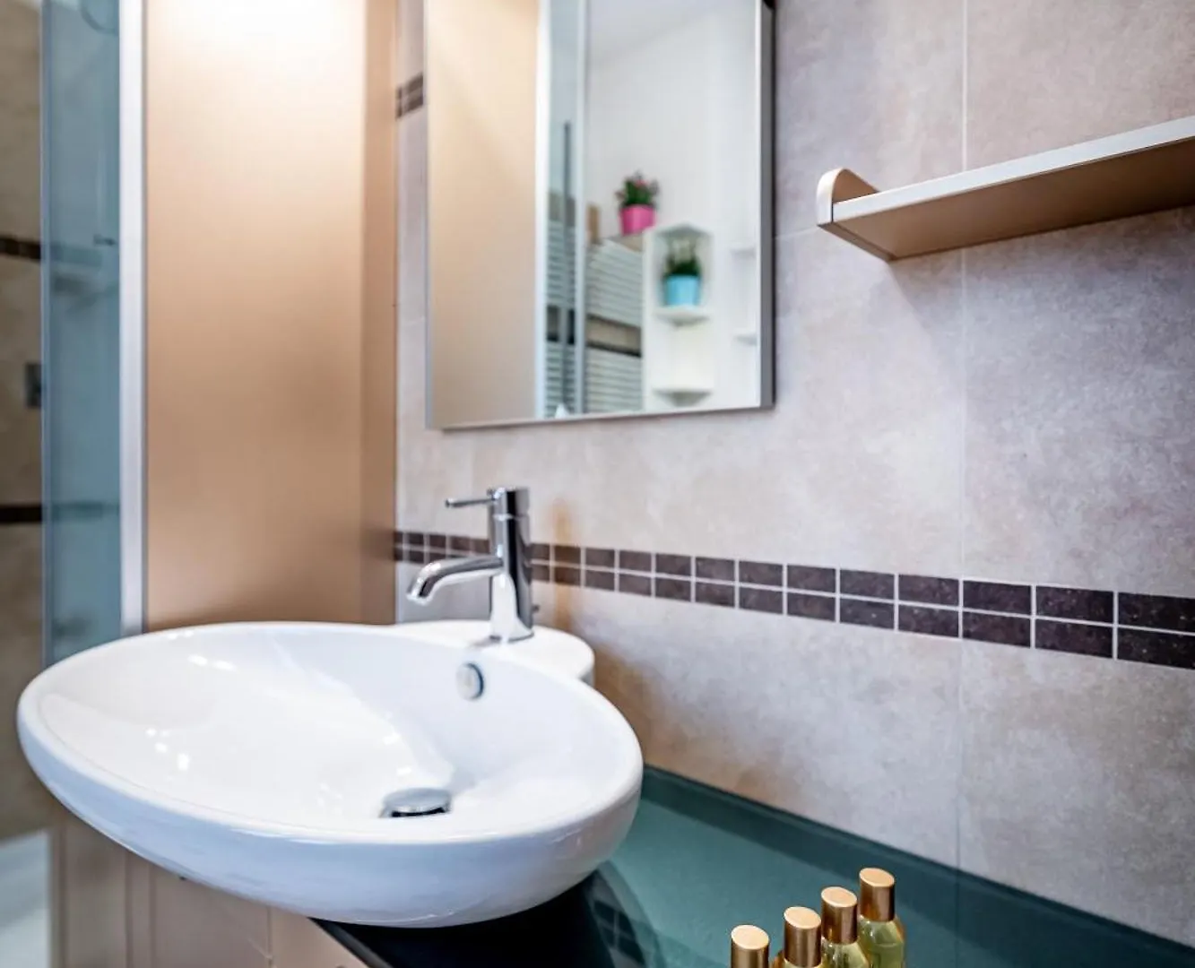 Apartment Yd Your Quiet Escape In The City Center Florence